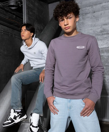 Rellix Sweater Backprint